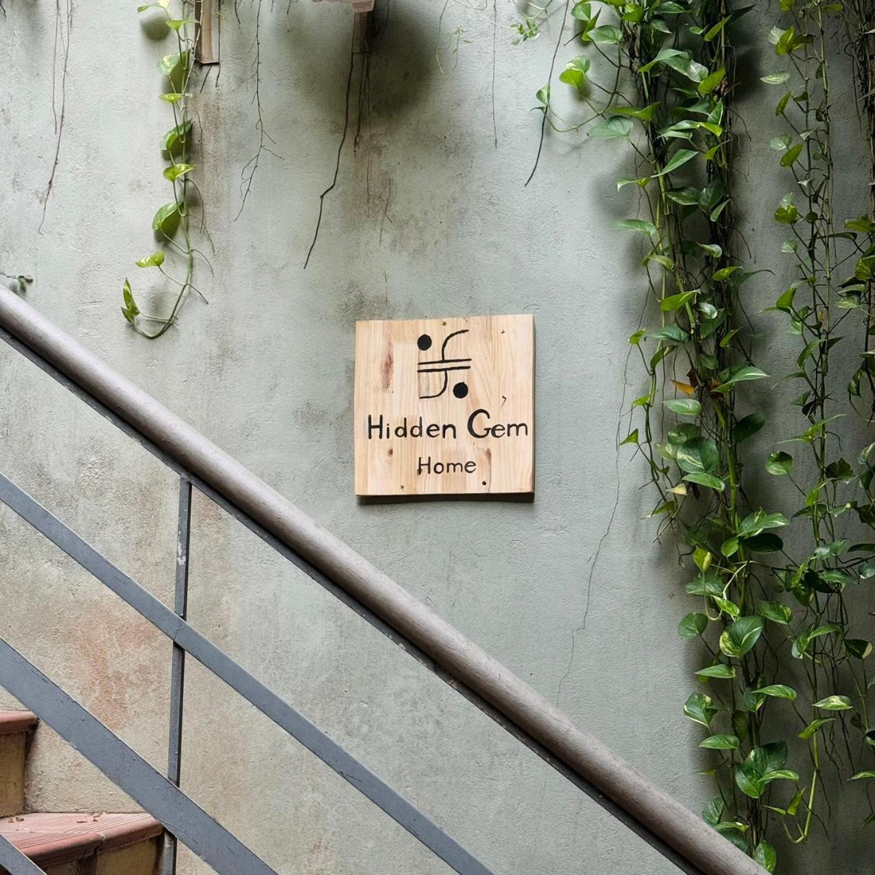 Hidden Gem Homestay 2 Hanoi Eksteriør bilde